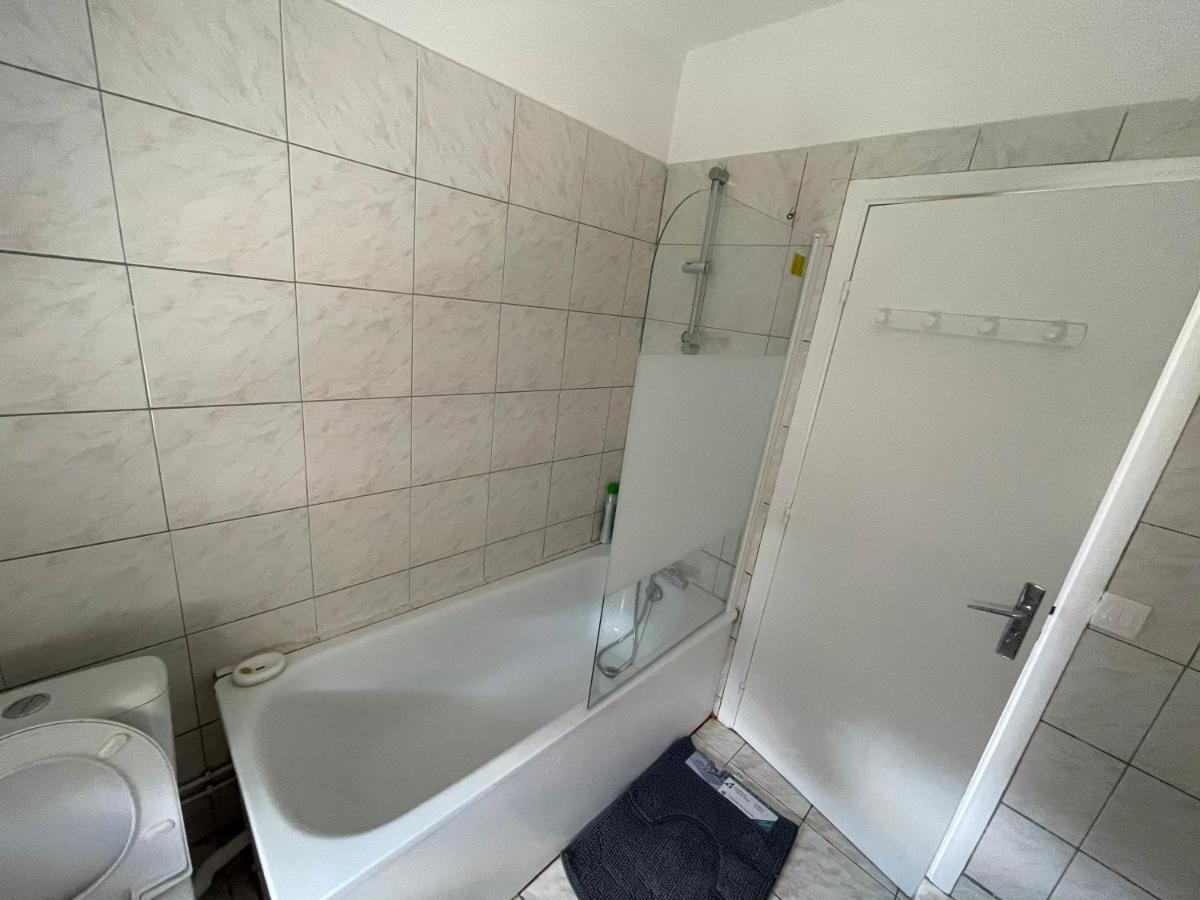 Best Holliday Home For Family Newly Renovated Garges-lès-Gonesse Kültér fotó